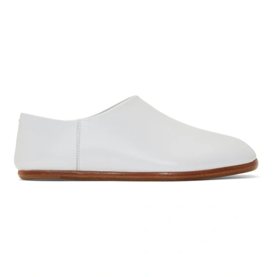 Maison Margiela White Tabi Babouche Loafers In T1003 White