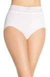 Wacoal Subtle Beauty Lace-trim Bikini Briefs In White