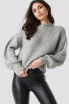 NA-KD WIDE RIB SHORT KNITTED SWEATER - GREY