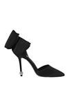 Roger Vivier Pumps In Black