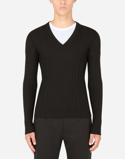Dolce & Gabbana Wool V-neck Sweater In Black