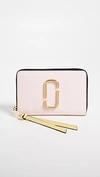 MARC JACOBS Snapshot Small Standard Wallet