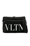 VALENTINO GARAVANI VALENTINO LOGO MESSENGER BAG IN BLACK,VENT-MY29