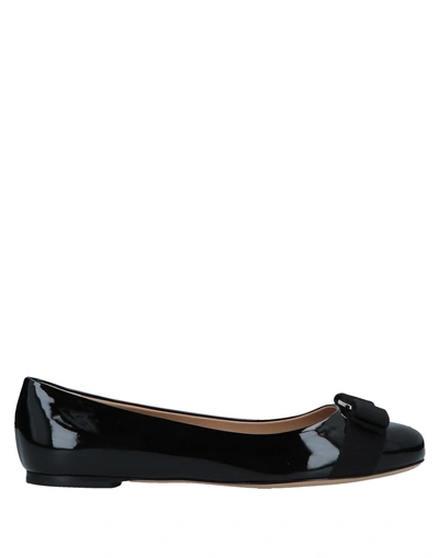 Ferragamo Ballet Flats In Black