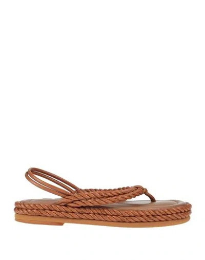 181 Woman Toe Strap Sandals Tan Size 5.5 Soft Leather In Brown