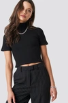 ASTRID OLSEN X NA-KD Ribbed Crop Top Black