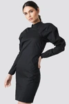 NA-KD BIG PUFF SLEEVE DRESS - BLACK