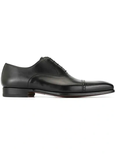 Magnanni Toe Cap Leather Oxford Shoes In Black