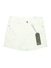 1822 Denim Khaki Shorts In White