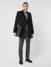 BURBERRY The Short Chelsea Trench Coat