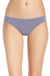 CALVIN KLEIN FORM THONG,QD3643