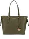 MICHAEL MICHAEL KORS MEDIUM VOYAGER TOTE