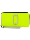 MARC JACOBS SNAPSHOT CONTINENTAL WALLET