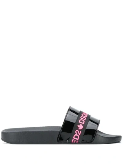 Dsquared2 Logo Tape Patent Leather Slide Sandals In Black