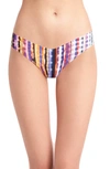 COMMANDO PRINT MICROFIBER THONG,CT02