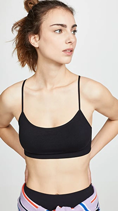 SPLITS59 LOREN SEAMLESS BRA BLACK,SPLTS30345