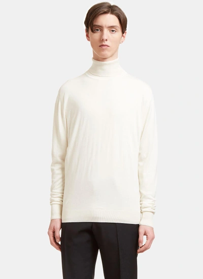Aiezen Silk And Cashmere-blend Turtleneck Sweater In White