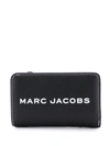 MARC JACOBS THE TEXTURED TAG COMPACT MINI WALLET