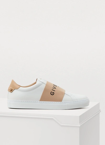 Givenchy Urban Street Trainers In Rose Poudre Blanc