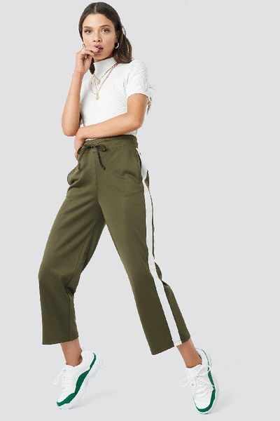 Astrid Olsen X Na-kd Side Stripe Trousers - Green In Olive