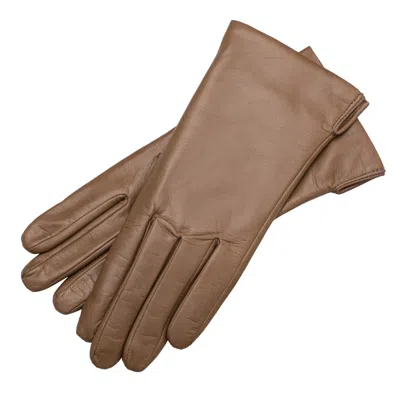 1861 Glove Manufactory Brown Sienna - Women's Minimalist Leather Gloves In Mink