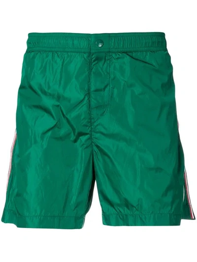 Moncler Logo Patch Swimshorts - 绿色 In Green