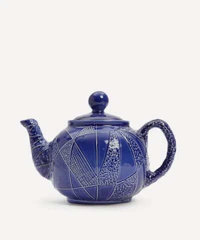 1882 Ltd . Exquisite Teapot