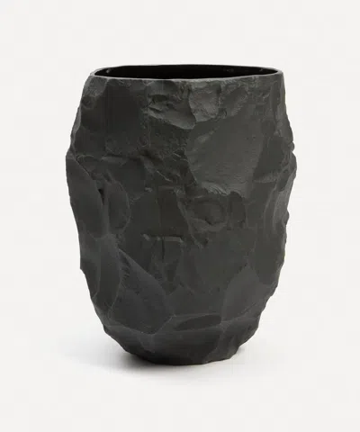 1882 Ltd . Max Lamb Big Vase 2