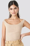 NA-KD SLIP SHOULDER RIBBED BODY - BEIGE