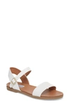 Steve Madden Dina Flat Sandals In White Leather