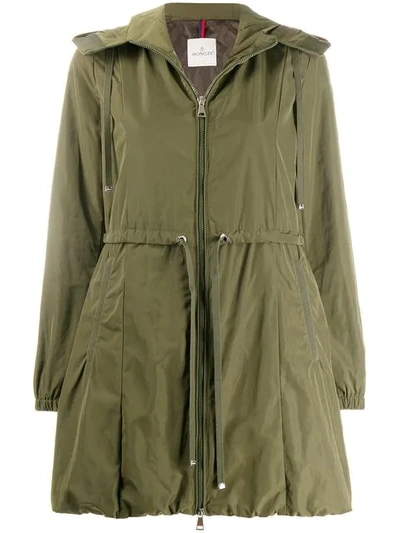 Moncler Fitted Parka Coat - 绿色 In Green