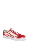 Vans Old Skool Sneaker In Racing Red/ White