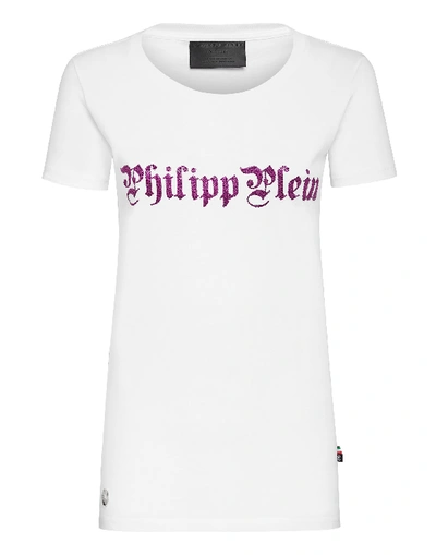 Philipp Plein T-shirt Round Neck Ss Skull In White+fuchsia