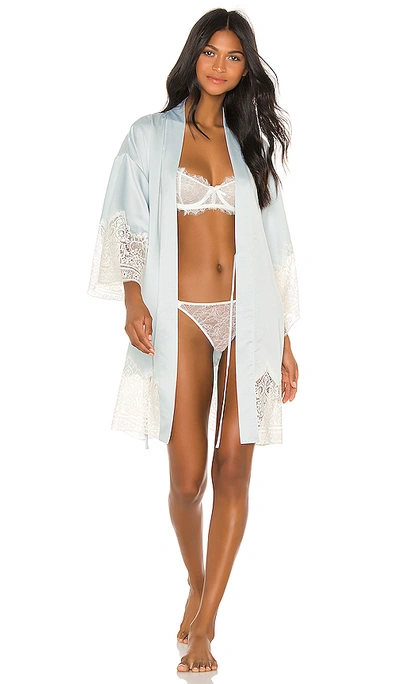 Flora Nikrooz Genevive Short Robe In Ice Flow