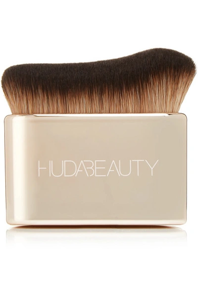 Huda Beauty Body Blur And Glow Brush - One Size In Na