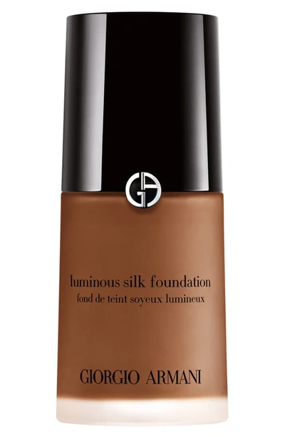 Armani Collezioni Luminous Silk Foundation In 2
