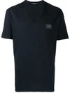 Dolce & Gabbana V-neck Cotton T-shirt With Logo Plate In Blue