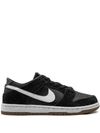 NIKE SB ZOOM DUNK LOW PRO trainers