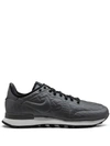 Nike Internationalist Jcrd Wntr Sneakers In Grey