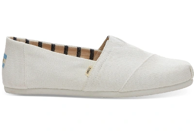 Toms White Canvas Mens Classics Venice Collection Slip-on Shoes