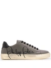 Philipp Plein Signature Low Top Sneakers In Grey
