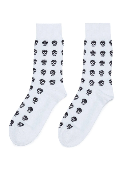 Alexander Mcqueen Skull Print Socks In White / Black