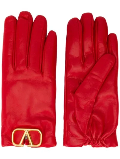 Valentino Garavani Goldtone Logo Leather Gloves In Red