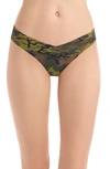 COMMANDO PRINT MICROFIBER THONG,CT02