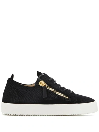 Giuseppe Zanotti Zip Detail Sneakers In Black