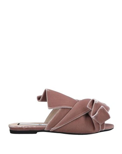 N°21 Sandals In Pale Pink