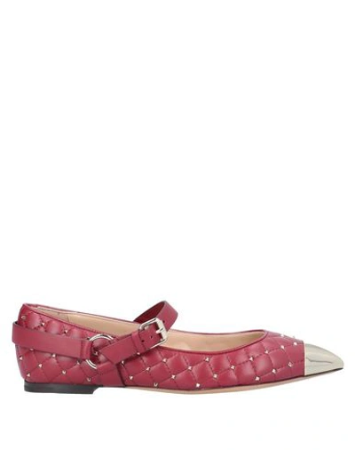 Valentino Garavani Ballet Flats In Maroon