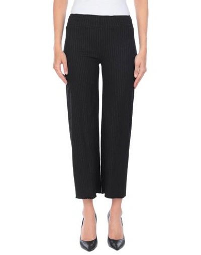 Avenue Montaigne Cropped Pants & Culottes In Black