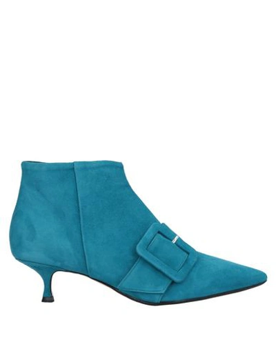 Anna F Ankle Boot In Turquoise