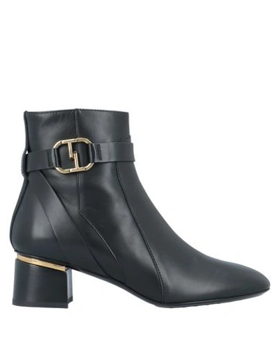 Tod's Ankle Boot In Black